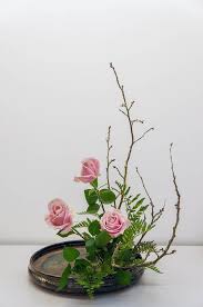 Ecole D Ikebana Ohara La Rochelle Sud Ouest Moribana Cours Et Stages D Art Floral Japonais Ikebana De Sovremennye Cvetochnye Kompozicii Ikebana Floristy
