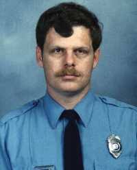 🖤 Honoring Police Officer Daniel E. Eaker 🖤 By order of the Chief of  Police, all sworn members of the Chesapeake Police Department will drape  their badges