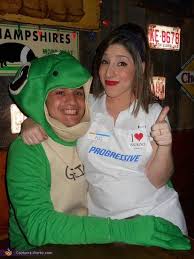 Cupcake And Baker Couple Halloween Costumes Couples Costumes Sims Halloween Costume