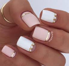 Nail art isn't just for long, sharp stilettos as celebrity manicurists steph stone and eun kyung park show off 13 diy designs for short nails. 40 Stunning Manicure Ideas For Short Nails 2021 Short Gel Nail Arts Her Style Code