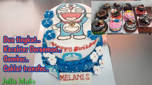 Bolu karakter doraemon cara membuat kue karakter doraemon ini sangat simpel silahkan tonton sampai selesai jangan lupa subscribe like and share yaatonton jug. Kue Ultah Doraemon Dua Tingkat Dan Cara Menghiasnya Doraemon Cake Decoration Youtube