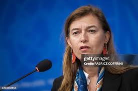 3,338 Viviana Stock Photos, High-Res Pictures, and Images