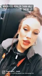 Tara Moats's Instagram, Twitter & Facebook