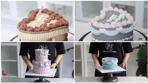 If you are distance lover, go online and choose the delivery time and your surprise parcel will be sent to your lady love. Simple Anniversary Cake Wedding Anniversary Cake Designs Romantic Anniversary Cake With Name Youtube
