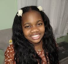 Aida Anderson's Instagram, Twitter & Facebook