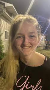 Alana Root's Instagram, Twitter & Facebook