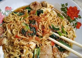 Indomie is also exported to more than 60 countries around the world. Resep Berselera Indomie Goreng Nyemek Cara Iniyona