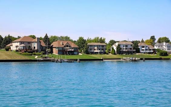 Lake Kiowa, TX Homes for Sale | Explore the Neighborhood