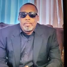 This has to be the shortest punt return in the history of football!