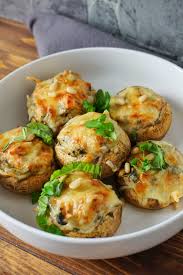 Gefullte Champignons Mit Spinat Kochhochgenuss Rezept Rezepte Schnelle Gerichte Einfache Gerichte