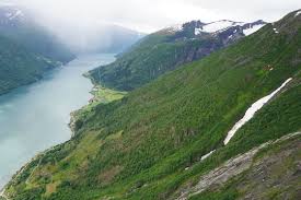 Sogndal kommune ligg i sogn i vestland fylke (før 1. Nve Overleverer Faresonekart For Skred Til Sogndal Kommune Nve