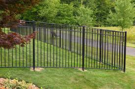 For more than 20 years, fence contractor tim wells at t & d custom fences & decks has provided commercial, residential, government and industrial customers. Shapes Unlimited Aluminum Fence Shapes Unlimited