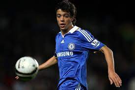 Thinking about the strikers to grace the stamford bridge turf in the blue of chelsea over the years, it has been a mixed bag. Franco Di Santo Chelsea Planet Football