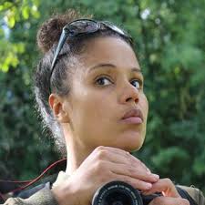 Les adultes suisses plus compétents que la moyenne en lecture ou en  mathématiques: interview de Mariana Steiner