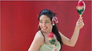 Salah satunya alat musik ritmis. Lvojqmpsamoeam