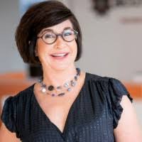 Amy Pack's Instagram, Twitter & Facebook