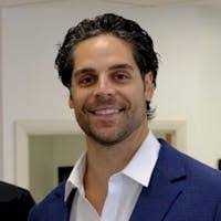 Kara Labelle's Instagram, Twitter & Facebook