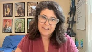 Danielle Setzer's Instagram, Twitter & Facebook