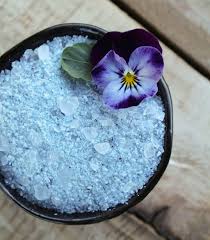 How To Grow And Use Violas Sweet Viola Bath Soak Recipe Recipe Bath Soak Recipe Edible Violas