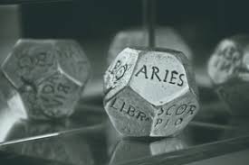 Cancer moon sign daily/today horoscope (sunday, 27th june, 2021) yesterday today tomorrow weekly monthly yearly yearly 2021 Cancer Horoscope Today By Russel Grant Daily Love Money Family Predictions Mirror Online