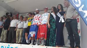 A 5 km de l'arrivée, il avait encore perdu son maillot de leader qu'il a récupéré en revenant comme une balle sur ses principaux rivaux. Ronde De L Isard Etape 1 Directs Directvelo