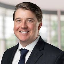 Larry Matthys's Instagram, Twitter & Facebook