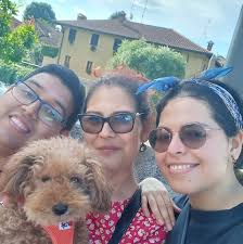 ○ Historiador |Enrique Niquin Castillo ✍ El museo más humilde -Collique,  Perú. Durante decadas el Sr. Ninquin, historiador de la cultura Inca Colli  viene reconstruyendo los restos arquelogicos como momias y cerámicas