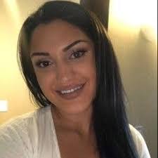 Jennifer Basden's Instagram, Twitter & Facebook