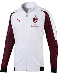 Coole retro ac milan trainingsanzug 2020 2021 2022 mit hose günstig kaufen sale angebot beflockung. Ac Milan Stadium Jacke 18 19