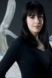 Emily Mae Smith is Reexamining the Script of Art History