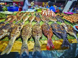 Ikan bakar differs from other grilled fish dishes in that it often contains flavourings like bumbu, kecap manis, sambal, and is covered in a banana leaf and cooked on a charcoal fire. Food Perlis Homestay
