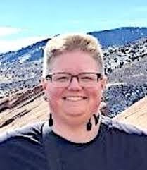 Tom Kratzer's Instagram, Twitter & Facebook