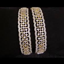We did not find results for: Designer Bengal Kada Set With Silver And Ad Stone Work Style Zone