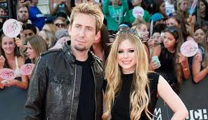 Avril lavigne and chad kroeger didn't take the easy way out and queue up an ed sheeran song for their first dance. Avril Lavigne Und Chad Kroeger Haben Sich Getrennt News At