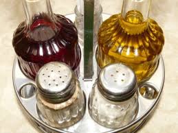 Salt Vs Pepper Shakers Difference Between Note that when you have a larger hole setting.