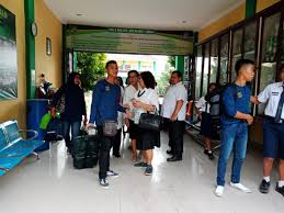 Smp swasta terbaik di medan. Smpn 3 Medan Wakili Sumut Di Lomba Cerdas Cermat Nasional Berita Berita Regional Pelayanan Publik