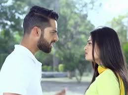 The subtle drizzle was soon threatening to become heavy downpour. Zindagi Ki Mahek Spoiler Mahek Saves Shaurya From Ajay Gets Stabbed Filmibeat