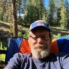 This app is like tinder, I don't get any likes 🥺