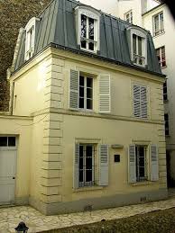 Dolls House Paris 9e Bbonthebrink Picture On Visualizeus Mansard Roof Gable Roof Design Small House Exteriors