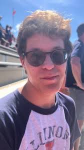 I-L-L I-N-I 🧡💙 @Call me Goldy ✨