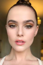 Golden Eye Eye Makeup Tips Beautiful Eye Makeup Makeup For Beginners