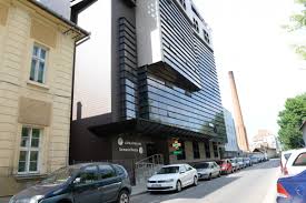 + verifici pagina ca sa fii sigur ca vorbesti despre clinica unde ai fost. Medlife A Incheiat Preluarea Polisano Suntem Foarte MulÈ›umiÈ›i