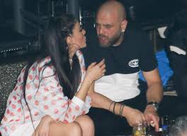 ★ პროექტის ოფიციალური გვერდი ★. Hbh Adamoy Mixalhs Koyinelhs H Teleytaia Dhmosia Emfanish Toy Zeygarioy Prin Thn Eidhsh Ths Egkymosynhs Fthis Gr