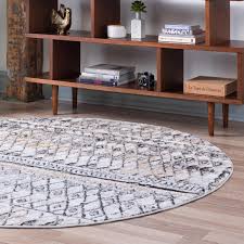 Searching for dining room area rugs can be tricky. Rugs Com Leipzig Collection Round Rug Ai 6 Ft Round Beige Low Pile Rug Perfect For Kitchens Dining Rooms Walmart Com Walmart Com