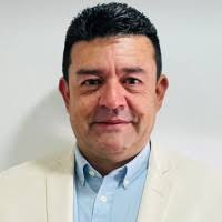 100+ "Luis V." profiles