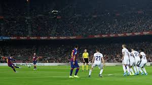 Fc barcelona gets the 3 points of the nuevo josé zorrilla thanks to the goal of arturo vidal in the first part of the match #realvalladolidbarça j36 laliga. Prediksi Real Valladolid Vs Barcelona Di Liga Spanyol Malam Ini Bola Tempo Co