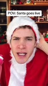 Santa Excludes Easter Bunny in Hilarious Christmas Greeting