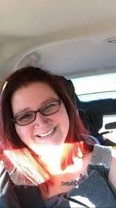 Randi Compton's Instagram, Twitter & Facebook