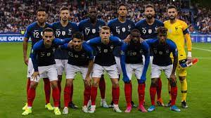 A noter qu'en 2017, c'est un 25 mars que kylian mbappé a débuté en sélection en remplaçant l'islande a même marqué lors des 7 derniers matchs depuis septembre 1990 (pour un total de 11 buts). Islande France Une Composition D Equipe Tres Surprenante Pour Les Bleus Gq France