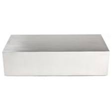 This set includes a matching coffee table and 2 end tables that all feature classic proportions and design touches. 29 Liss Living Room Ideas In 2021 Gold Coffee Table Coffee Table Modern Coffee Tables